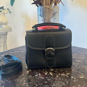 Elegant Black Leather Handbag